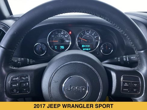 Used 2017 Jeep Wrangler Sport w/ Quick Order Package 24S AWD/4WD image 3
