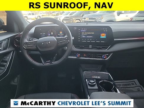 Used 2025 Chevrolet Equinox RS image 24
