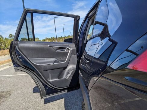 Used 2024 Toyota RAV4 XLE image 50