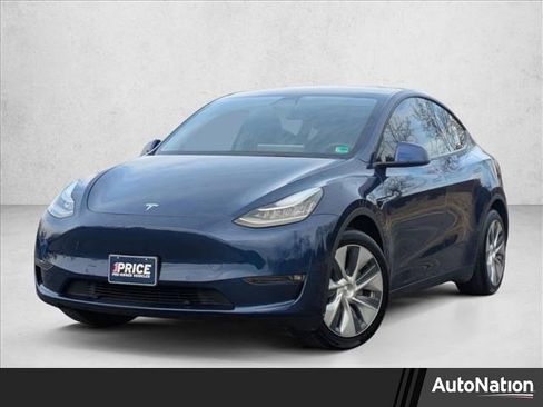 Used 2022 Tesla Model Y Long Range image 1