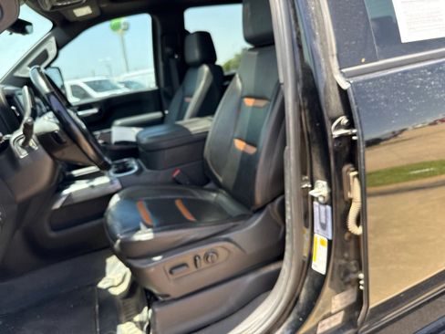 Used 2023 GMC Sierra 2500 AT4 w/ AT4 Premium Plus Package AWD/4WD image 13
