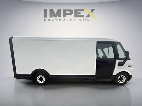Used 2024 Chevrolet Brightdrop 600 w/ Commercial Equipment Package AWD/4WD image 6