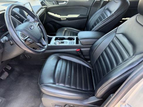 Used 2024 Ford Edge SEL AWD/4WD image 12