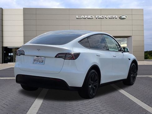 Used 2025 Tesla Model Y Long Range image 5
