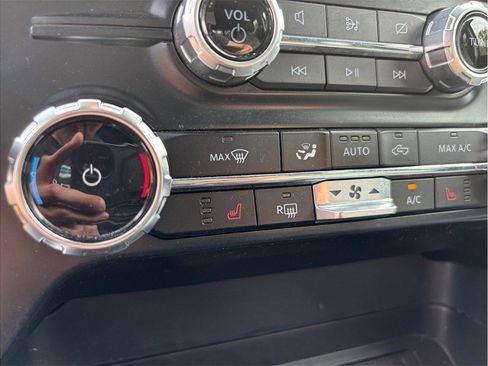 Used 2024 Ford F150 XLT w/ Equipment Group 302A MID image 35