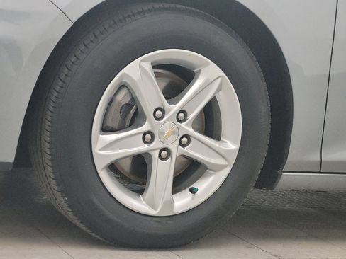 Used 2023 Chevrolet Malibu LS image 31