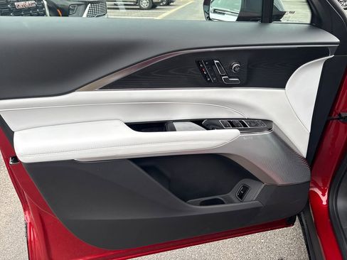 New 2025 Cadillac Lyriq Premium Luxury w/ LPO, Floor Liner Package image 16