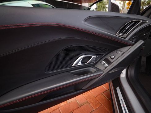 Used 2018 Audi R8 V10 plus image 41