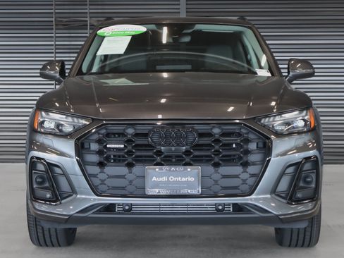 Used 2023 Audi Q5 2.0T Prestige w/ Prestige Package AWD/4WD image 13