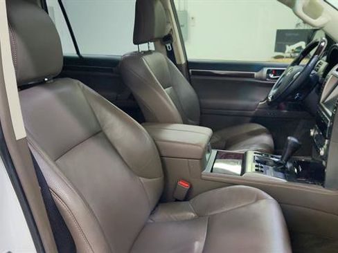 Used 2019 Lexus GX 460 Premium image 31