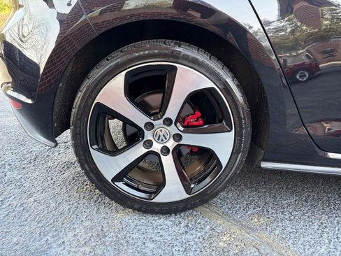 Used 2017 Volkswagen GTI S image 13