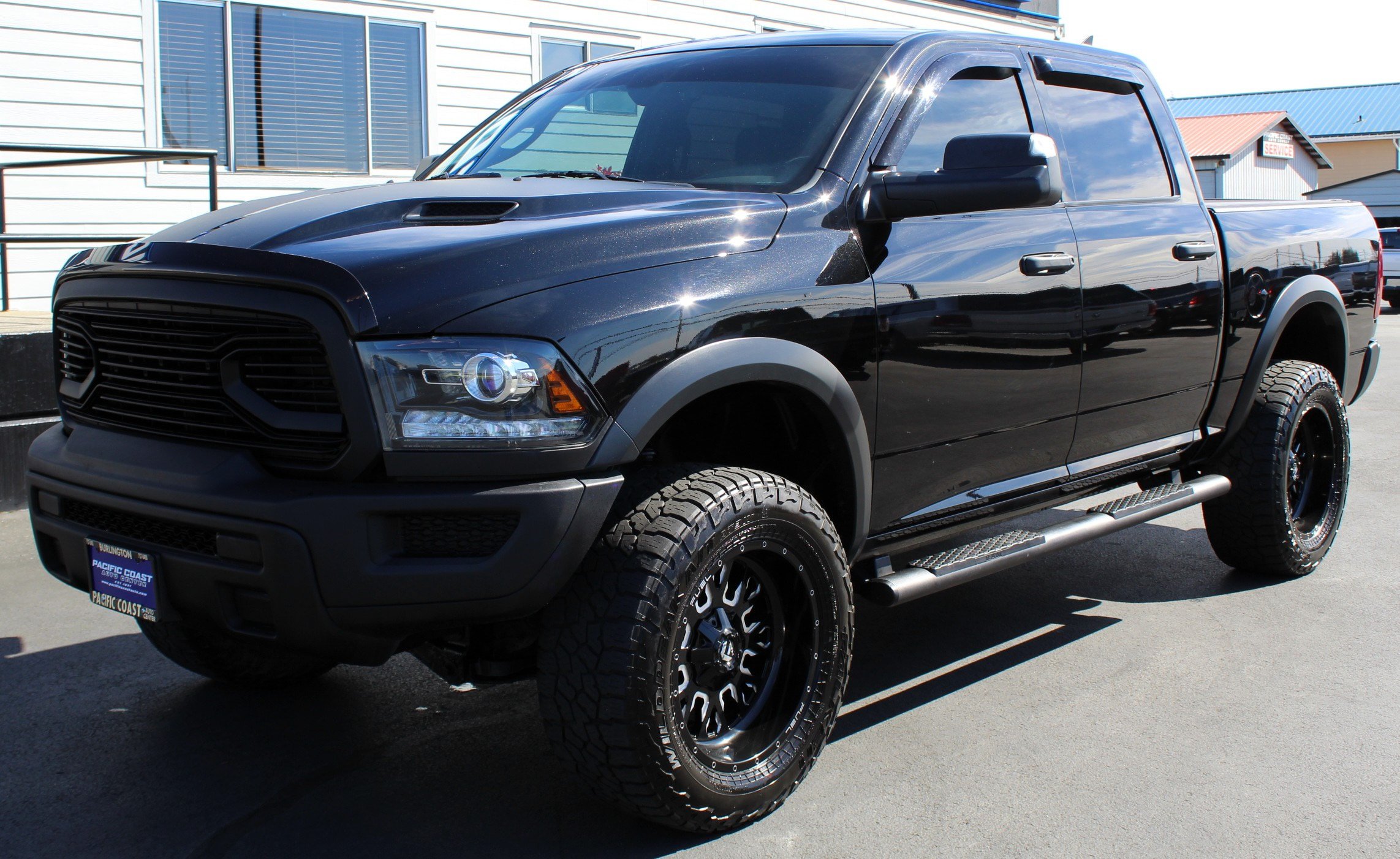 Used 2021 RAM 1500 Warlock AWD/4WD image 2