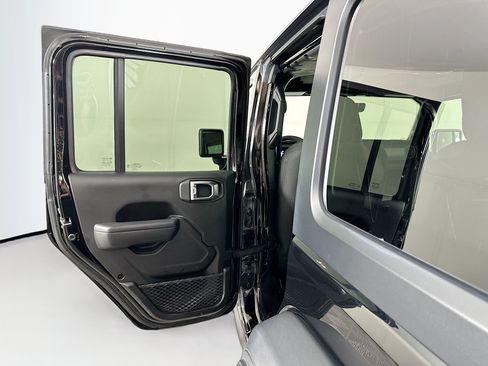 Used 2023 Jeep Wrangler Unlimited w/ 8.4" Radio Group AWD/4WD image 25