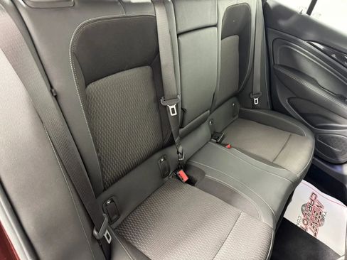 Used 2019 Buick Regal Preferred w/ Driver Confidence Package I image 35