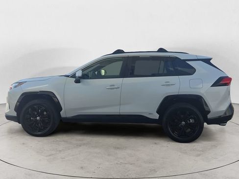 Used 2023 Toyota RAV4 SE w/ Convenience Package AWD/4WD image 8