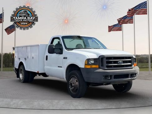 Used 2000 Ford F550 2WD Regular Cab Super Duty image 3