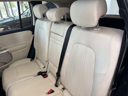 New 2026 Mercedes-Benz GLB 250 image 6