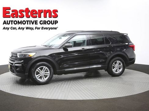 Used 2023 Ford Explorer XLT w/ Equipment Group 202A AWD/4WD image 57