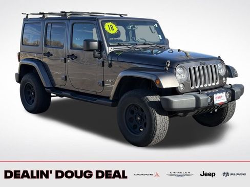 Used 2018 Jeep Wrangler Unlimited Sahara image 8