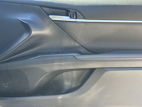 Used 2023 Toyota Camry XSE image 14