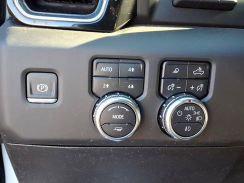 Used 2025 GMC Sierra 1500 Denali Ultimate image 23