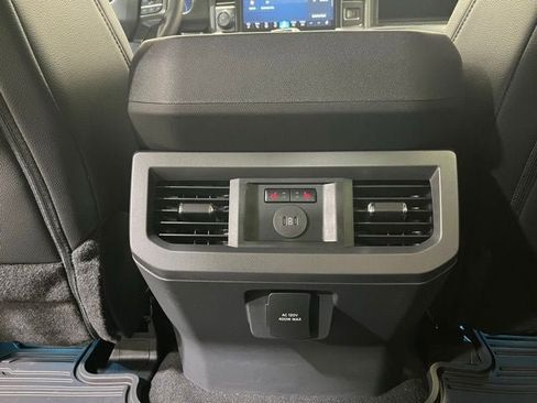 New 2026 Ford F350 Lariat w/ Lariat Premium Package image 24