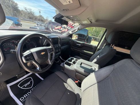 Used 2019 Chevrolet Silverado 1500 LT w/ All-Star Edition image 9