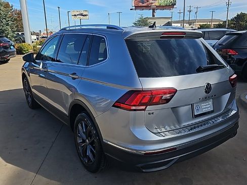 Used 2022 Volkswagen Tiguan SE image 7