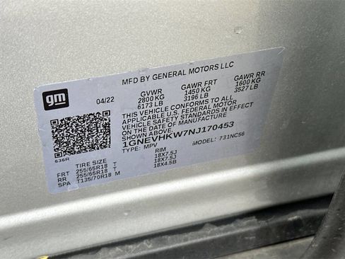 Used 2022 Chevrolet Traverse LT image 23