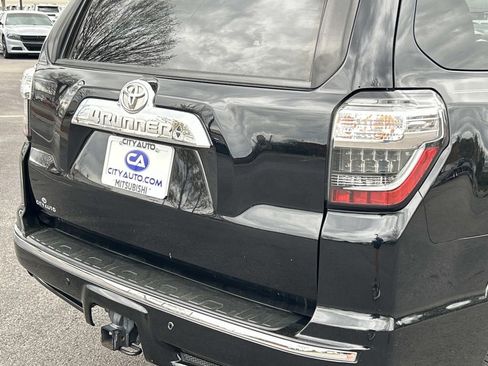 Used 2018 Toyota 4Runner Limited RWD image 13