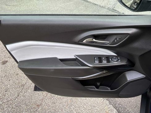 Certified 2024 Chevrolet Trax LT FWD image 20