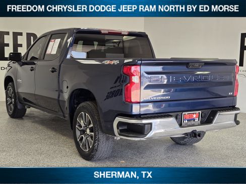 Used 2023 Chevrolet Silverado 1500 LT w/ Texas Edition Plus AWD/4WD image 4