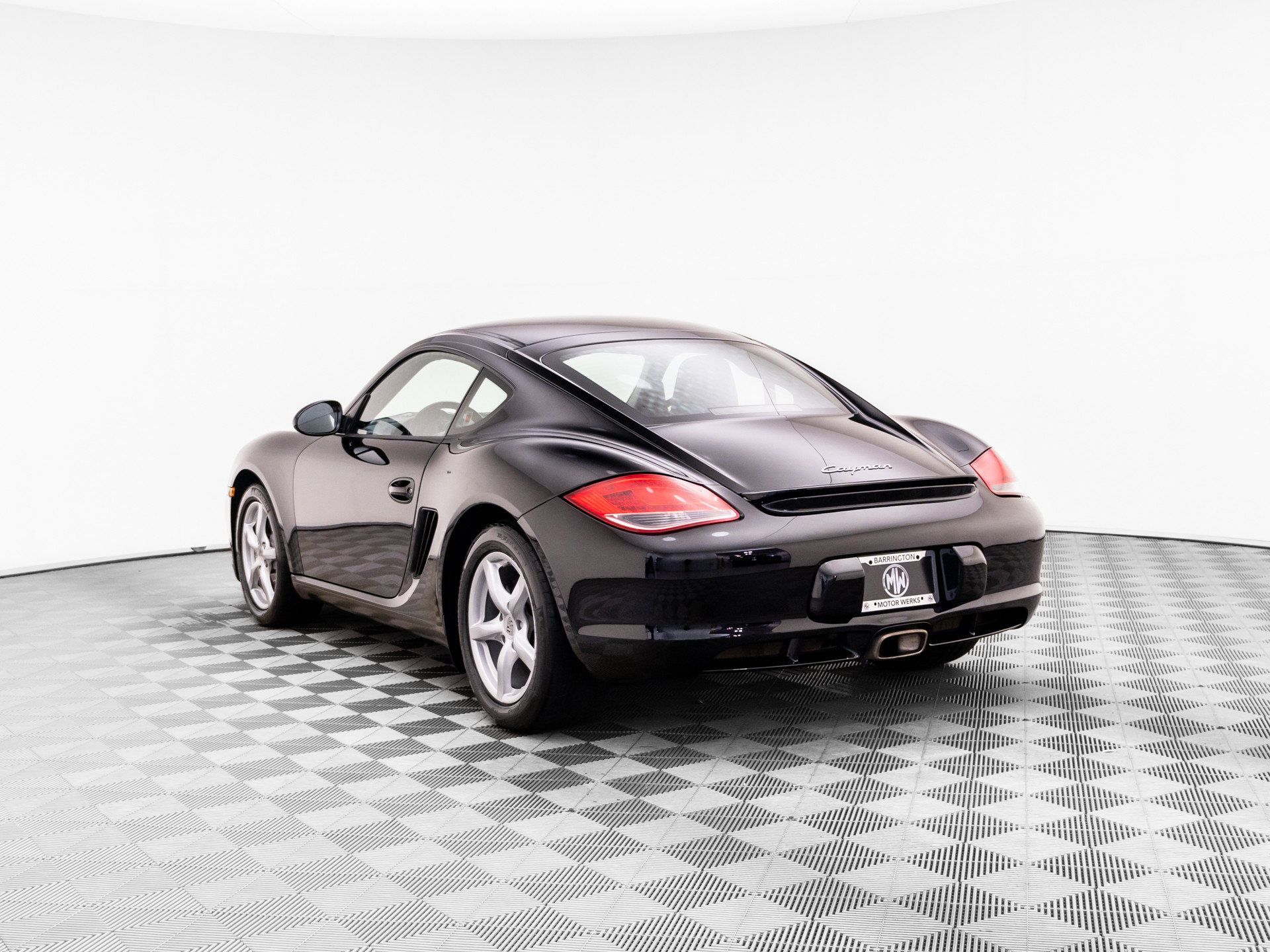Used 2010 Porsche Cayman RWD image 3