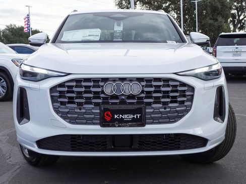 New 2025 Audi Q5 Premium image 4