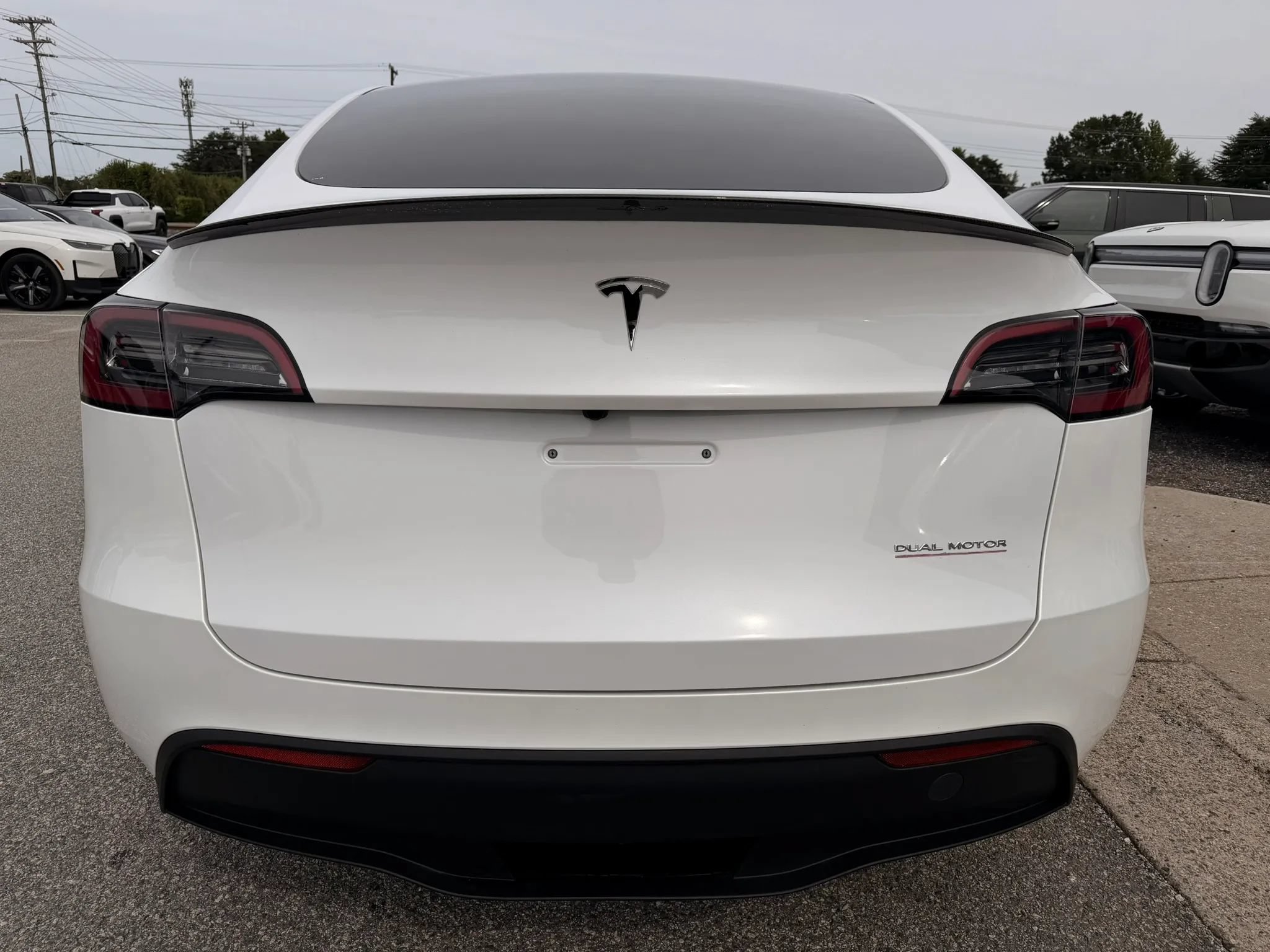 Used 2023 Tesla Model Y Performance AWD/4WD image 3