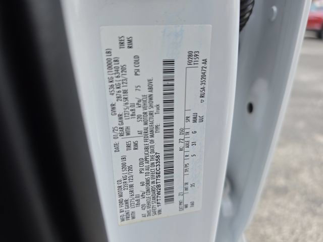 Used 2025 Ford F250 XLT AWD/4WD image 38