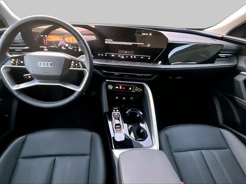 Used 2025 Audi Q5 Premium w/ Convenience Package AWD/4WD image 15