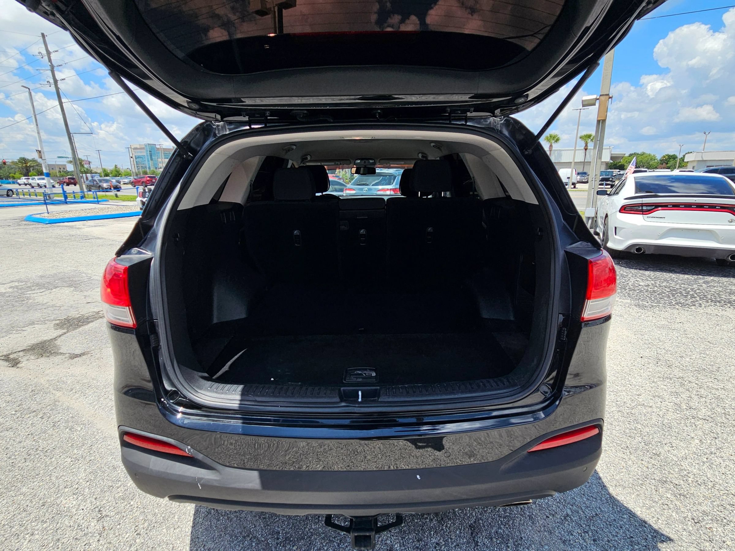 Used 2016 Kia Sorento FWD w/ LX Convenience Package image 12