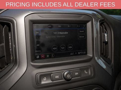 Used 2021 Chevrolet Silverado 2500 Custom w/ Custom Value Package AWD/4WD image 12