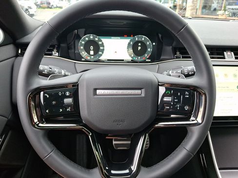 Certified 2026 Land Rover Range Rover Evoque Dynamic SE AWD/4WD image 12