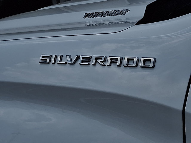 Used 2025 Chevrolet Silverado 1500 W/T w/ WT Value Package AWD/4WD image 27