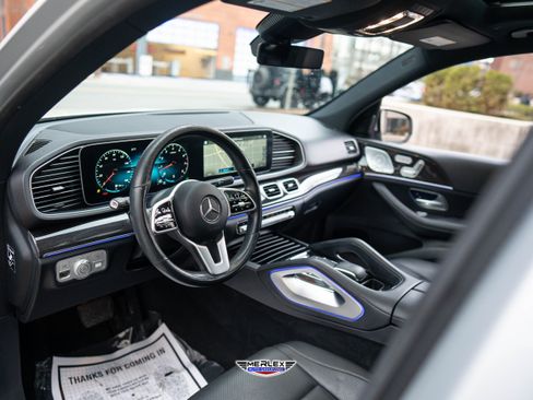 Used 2020 Mercedes-Benz GLE 350 350 4MATIC w/ Premium Package image 13