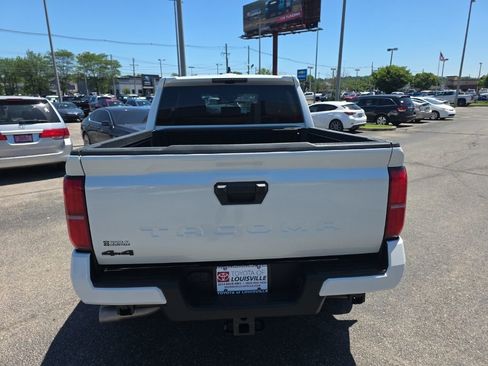New 2026 Toyota Tacoma TRD Sport AWD/4WD image 5