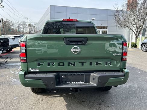New 2026 Nissan Frontier SV w/ SV Convenience Package AWD/4WD image 3