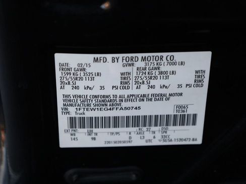 Used 2015 Ford F150 Platinum w/ Equipment Group 701A Luxury image 11