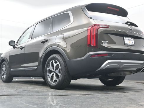 Used 2021 Kia Telluride EX image 26