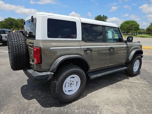 New 2026 Ford Bronco Heritage Edition AWD/4WD image 13