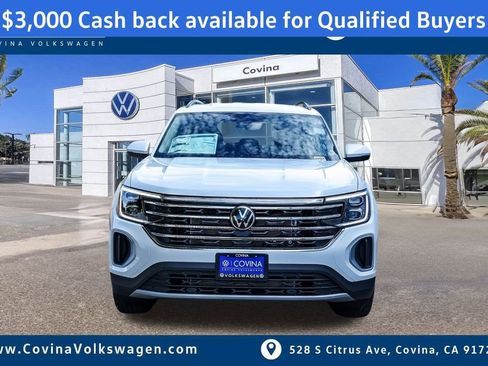 New 2026 Volkswagen Atlas SE image 2