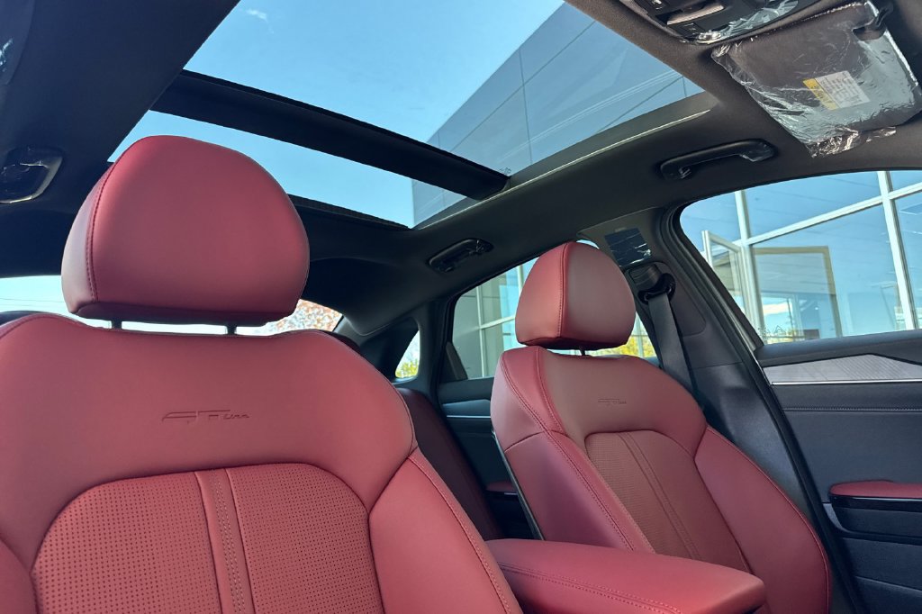 New 2027 Kia K5 GT-Line FWD image 17