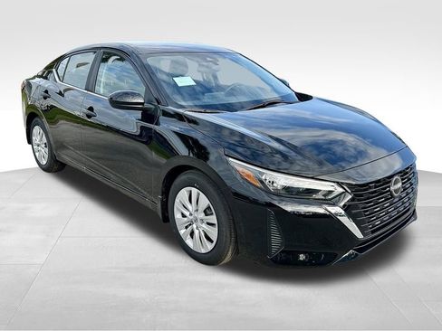 New 2025 Nissan Sentra S image 2